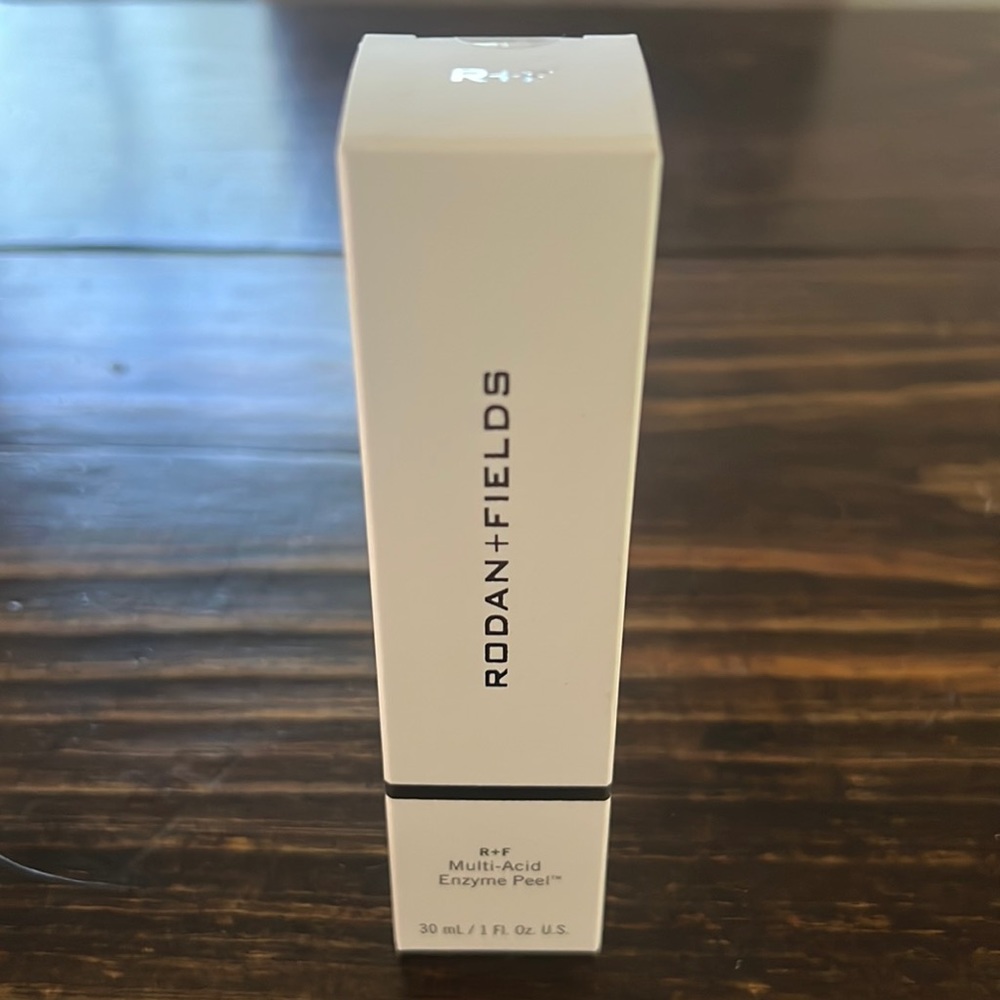✨BRAND NEW✨ Multi-Acid Enzyme Peel